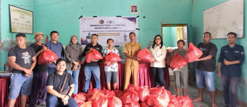 Berbagi Kasih, Menguatkan Sesama
